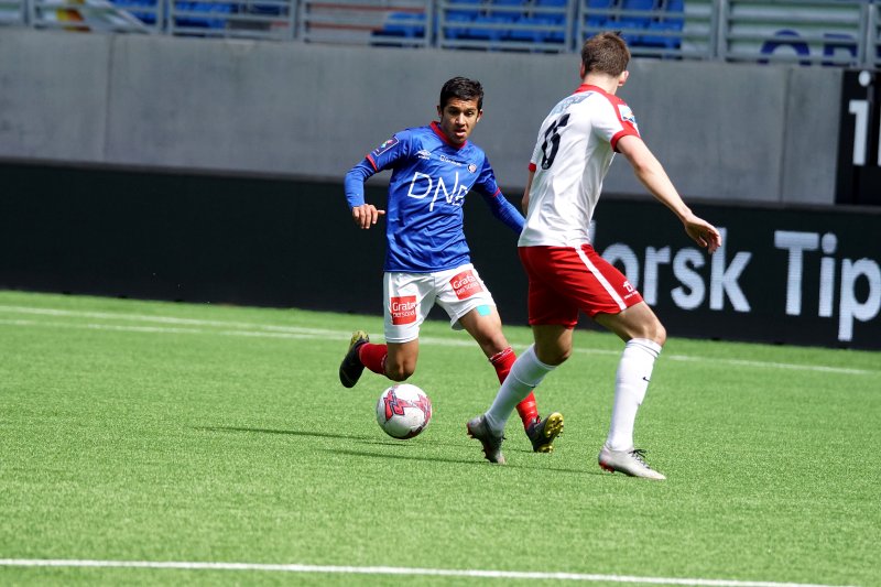 Osame Sahraoui var tilbake på banen etter et kort skadeavbrekk og spilte store deler av kampen mot Grorud (Foto: NTB Scanpix)