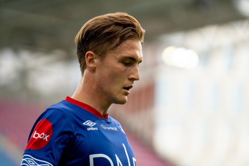 Christian Borchgrevink var nære scoring før pause (Foto: Fredrik Hagen / NTB scanpix)