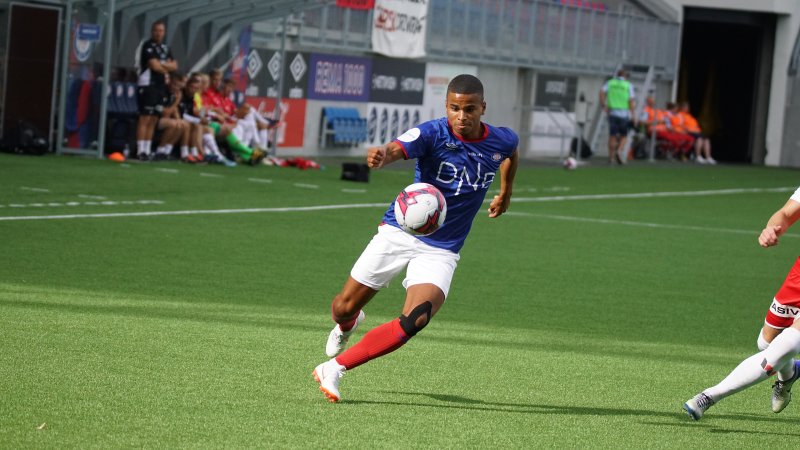 Unggutten Kevin Ogudugu er med når Vålerenga reiser til Bodø (Foto: Kenneth Berger)