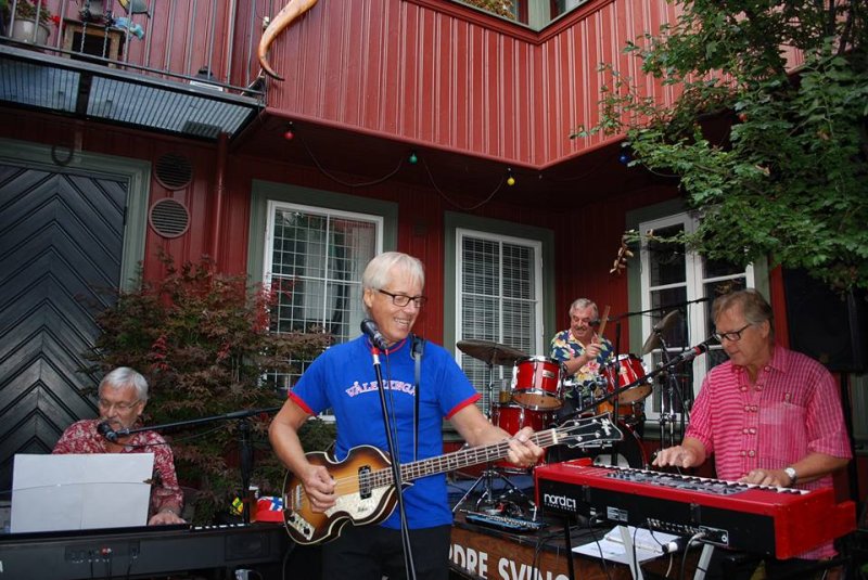 Nordre Sving hadde konsert på et fullstappet Vålerenga vertshus. Nå er de klar for Vålerengas kickoff 3. mars.