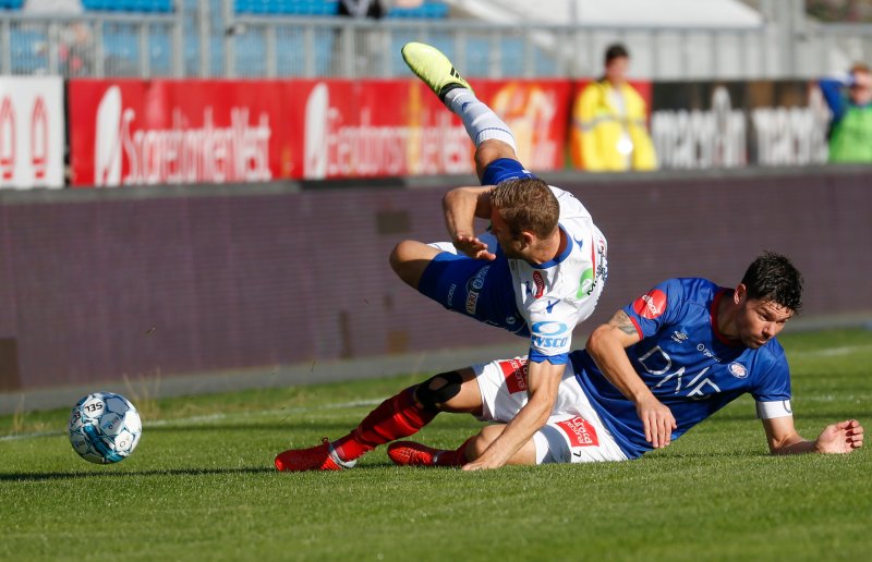 Daniel Fredheim Holm og resten av Vålerenga-spillerne trøkka til i oppgjøret mot FK Haugesund (Foto: Jan Kåre Ness / NTB scanpix)