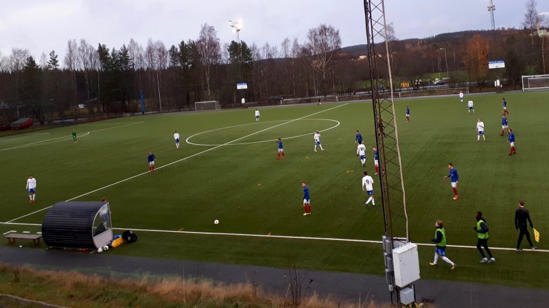 Vålerenga og IFK Norrköping i aksjon i Karlskoga (Foto: Thomas Hasselgren)