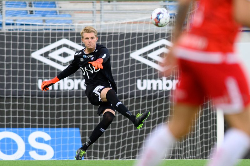 Magnus Smelhus Sjøeng i aksjon for Vålerenga 2 i PostNord-ligaen (Foto: Morten Mitchell Larød / SPORTFOTO)