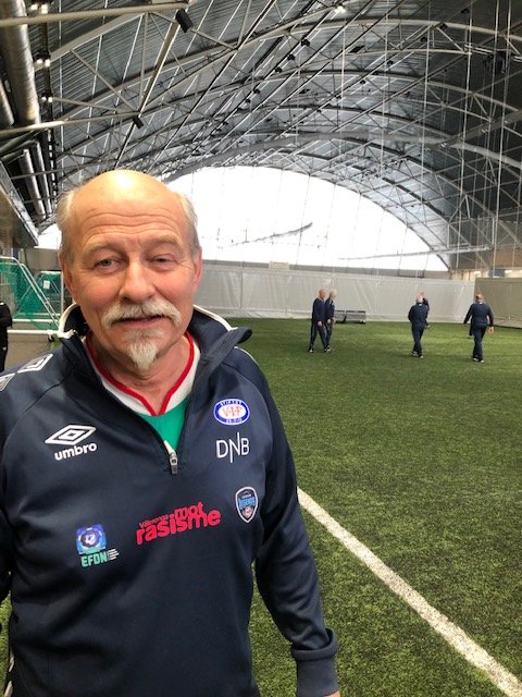 Stig Christensen har vært med på Gåfotballen siden begynnelsen for over tre år siden (Foto: VIF Samfunn)