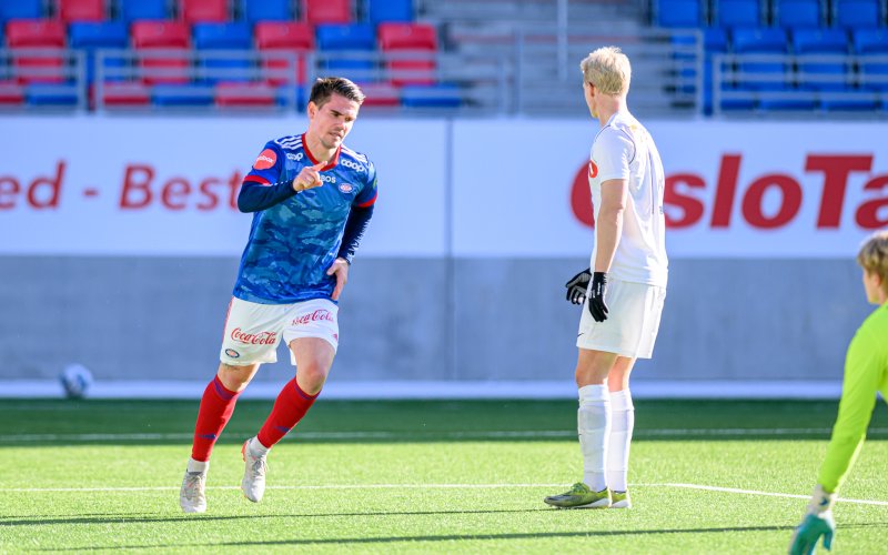 Kjartansson med sin fjerde nettkjenning i oppkjøringa (Foto: Morten Mitchell Larød / SPORTFOTO)