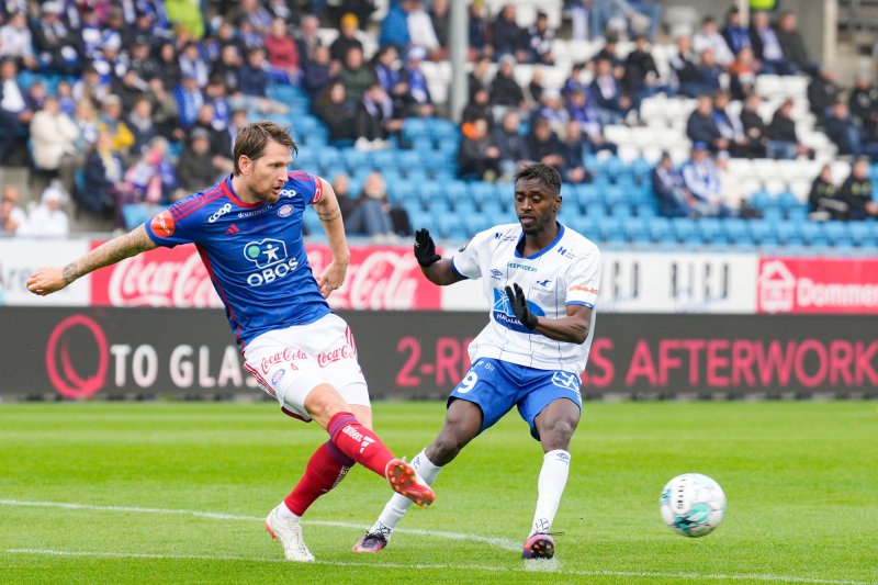 Strandberg og Njie i lørdagens oppgjør på Haugesund Sparebank Arena (Foto: Jan Kåre Ness / NTB)