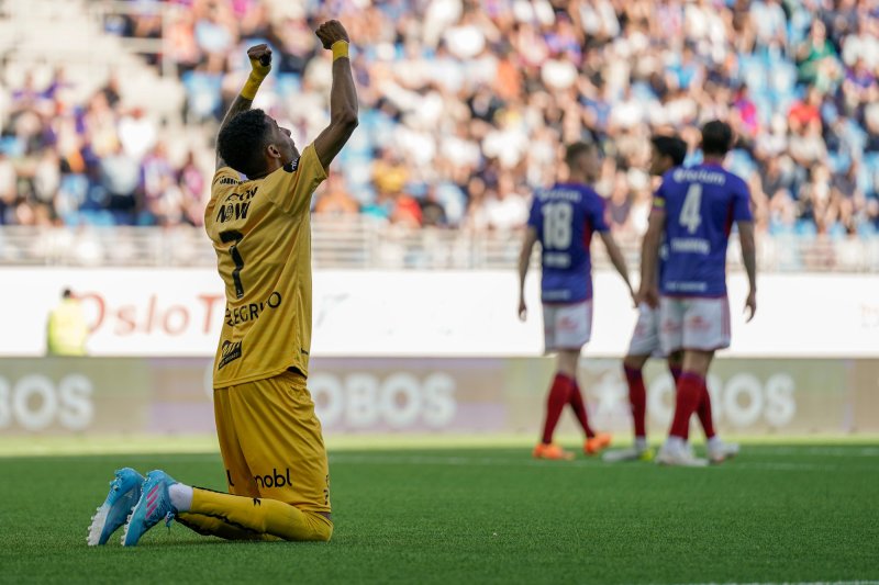 Amahl Pellegrino satt inn 2-0 til Bodø/Glimt like etter hvilen (Foto: NTB)