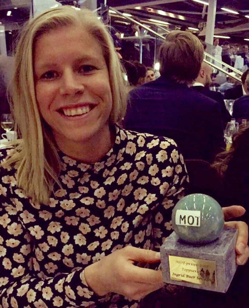 Ingrid Buer Søndenå mottok MOT-prisen 2017 (Foto: Hanne Mellingsæter)
