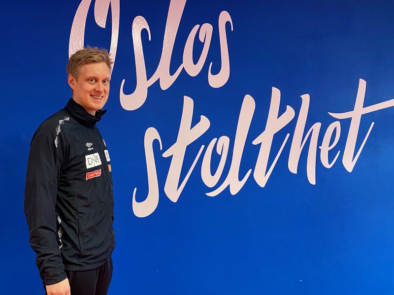 Trener Øystein Sanden var mektig imponert av unggutta (Foto: VIF Media)