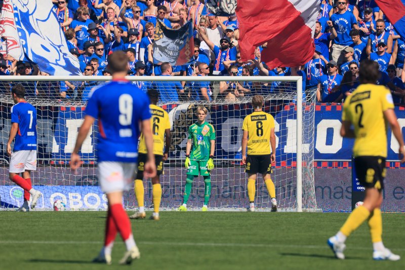 Magnus Sjøeng sto en god kamp mellom stengene (Foto: Tor Erik Schrøder / NTB)