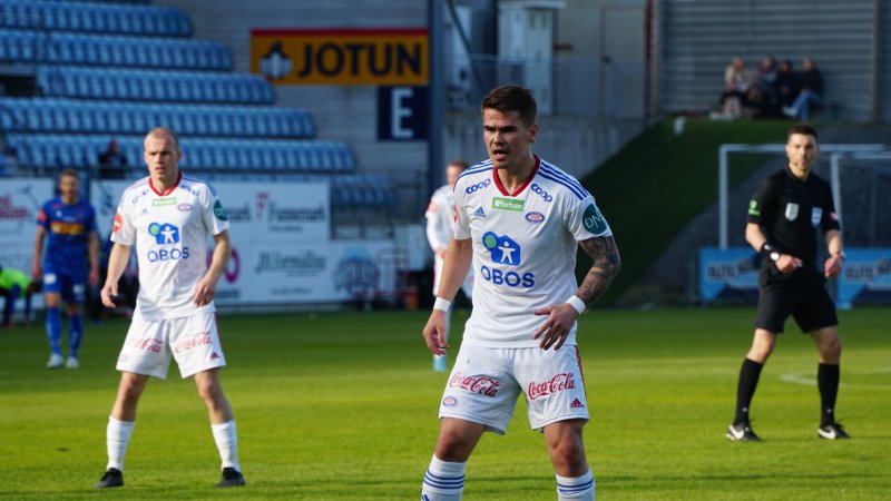Vidar Örn Kjartansson var nære å sende Vålerenga i ledelsen like før pause (Foto: Vålerenga)