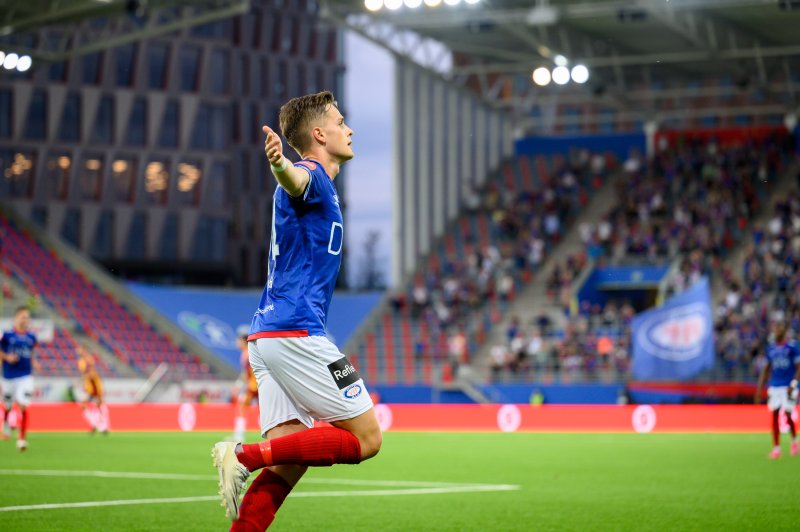Henrik Udahl putta to for rekruttlaget (Foto: Morten Mitchell Larød / SPORTFOTO)