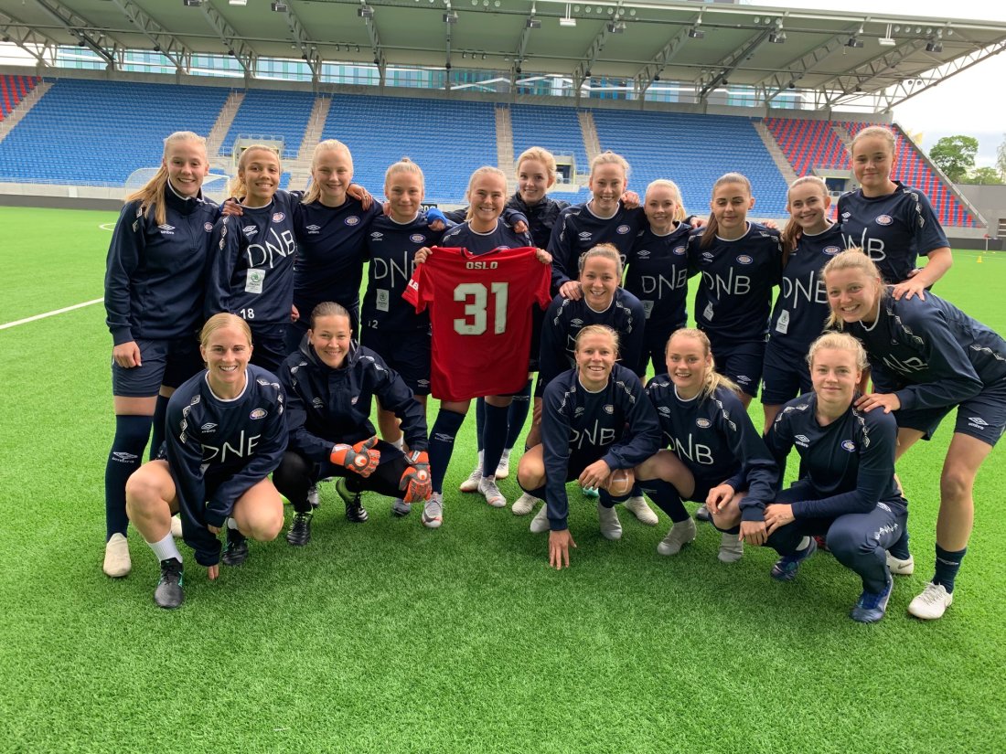 Vålerenga damer manchester united