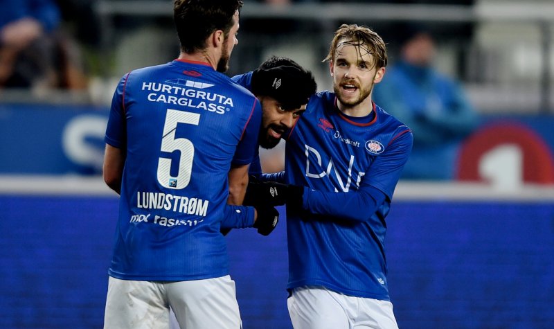 Lundström og Berntsen jubler med Zahid etter scoringa (Foto: Digitalsport.no)