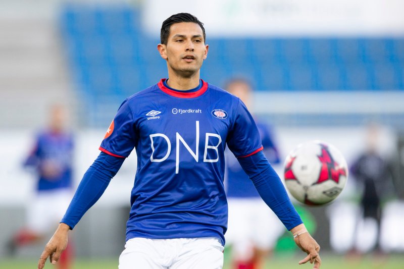 Deyver Vega satte inn sitt første Vålerenga-mål mot LSK i fredagens generalprøve (Foto: Audun Braastad / NTB scanpix)