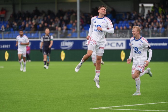 Vinícius og Sørensen med scoringer